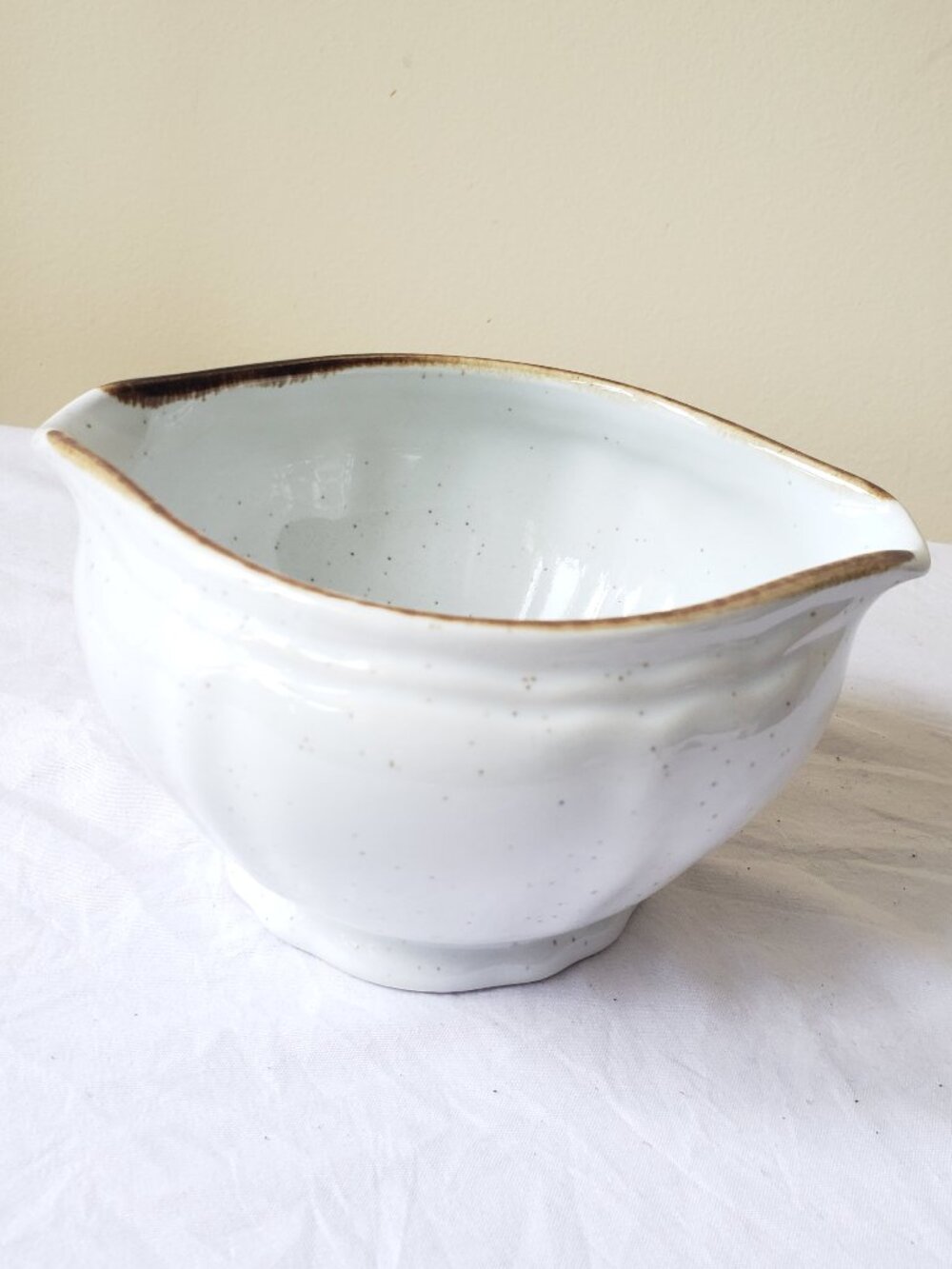 Vintage 1970's Canadiana Hearthside Stoneware Gravy/Sauce Bowl Made in Japan